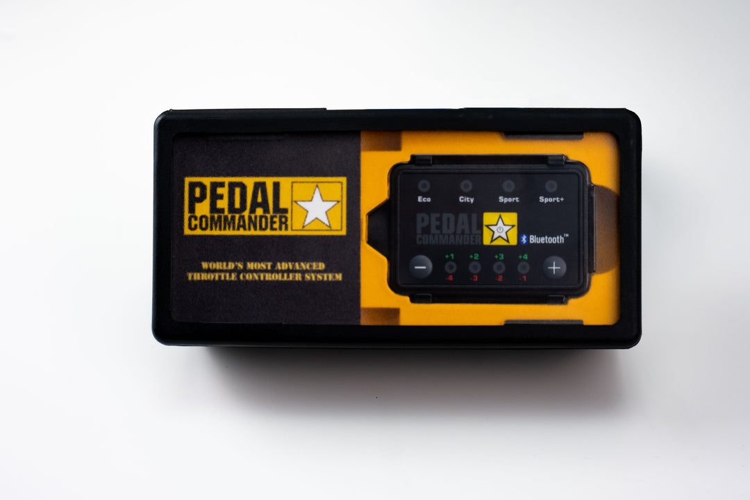 特価PEDAL COMMANDER - PC18 for Ford F-150 Trucks (2011 and Newer) Fits: XL, XLT, STX, King Ranch, Lariat, Limited, Platinum, Harley Davids並行輸入商品 Pedal Commander for Ford Trucks F250, F350, F450, F550 (2011 and Newer